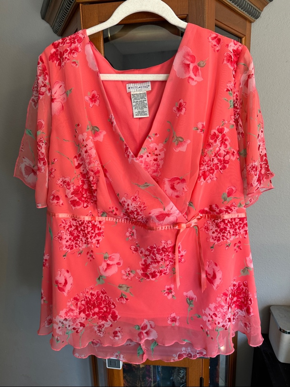 White Stag Coral Pink Floral Wrap Fairy Blouse